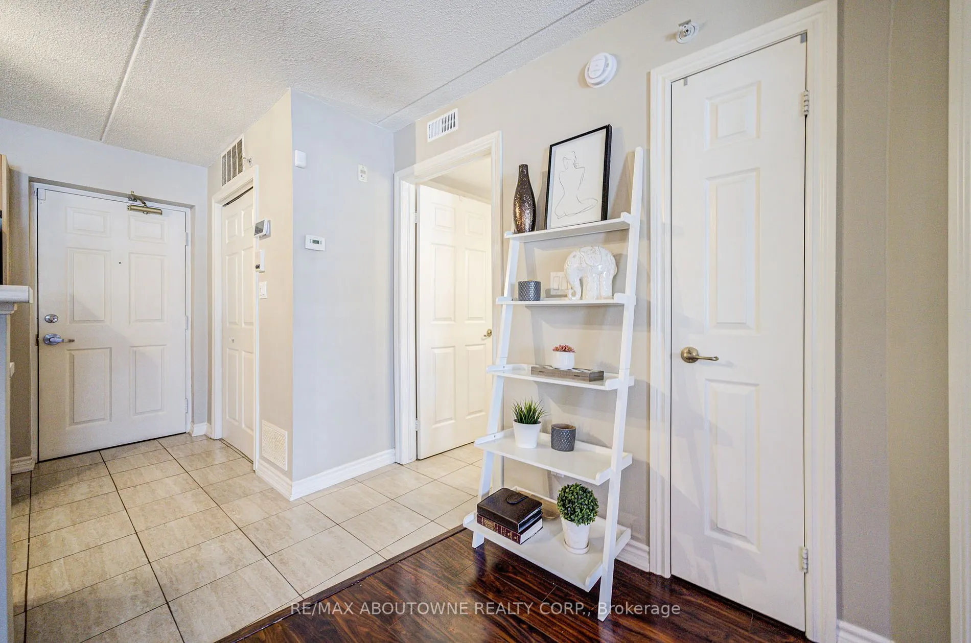 1490 Bishops Gate, #109