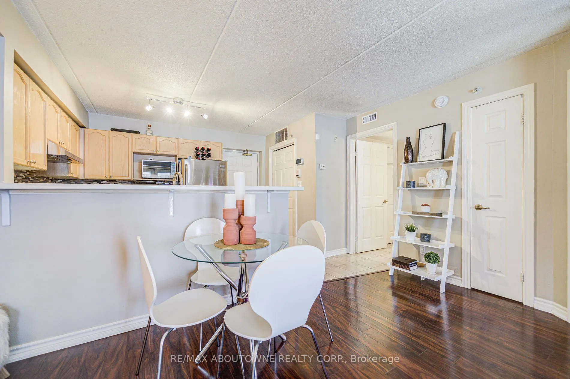 1490 Bishops Gate, #109