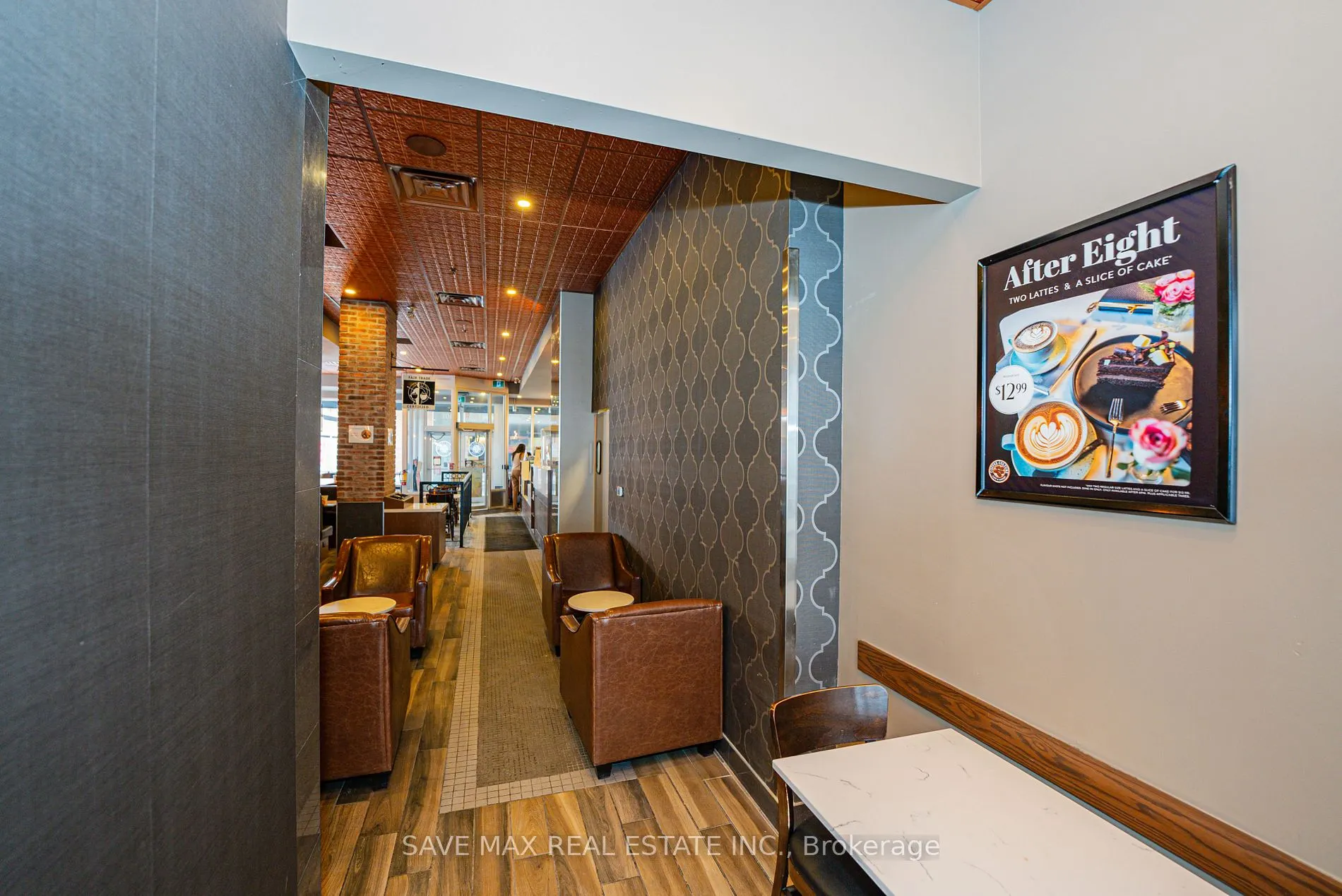 515 Lakeshore Road E, #101