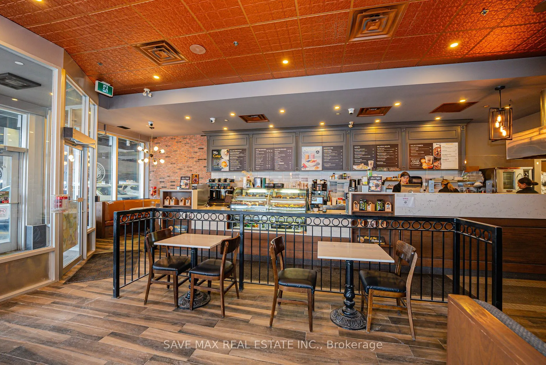 515 Lakeshore Road E, #101