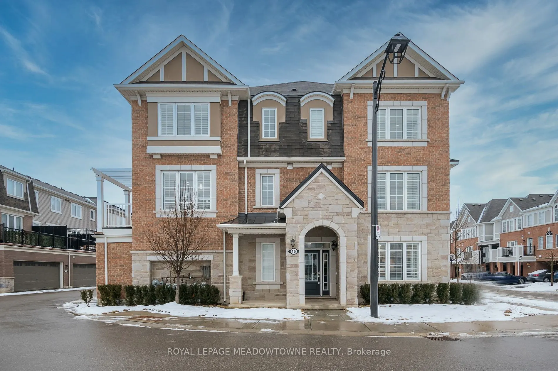 501 Buckeye Crt, #16