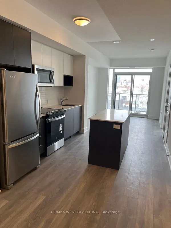 202 Burnhamthorpe Rd E N, #506W