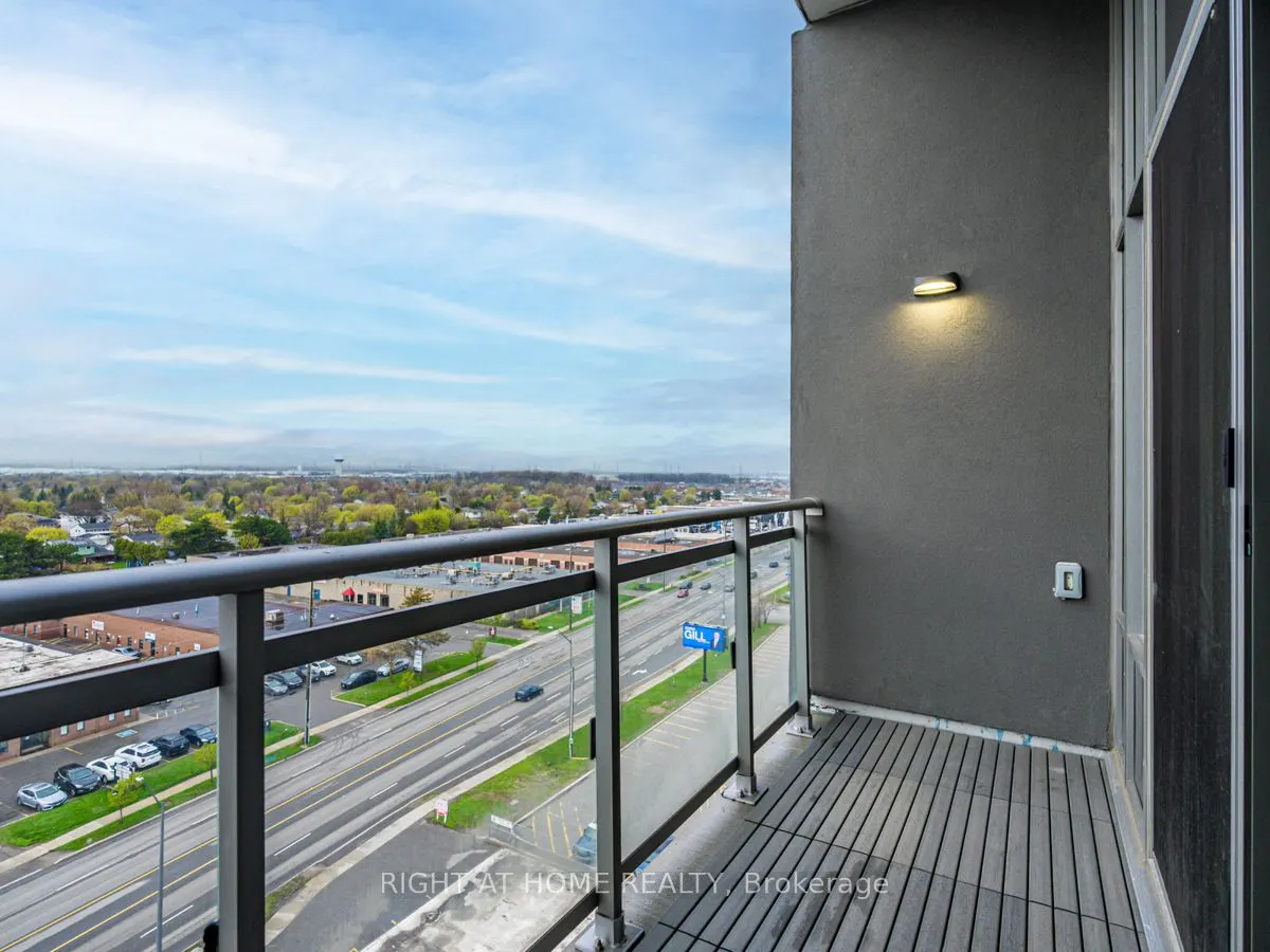 716 Main Street E, #1108