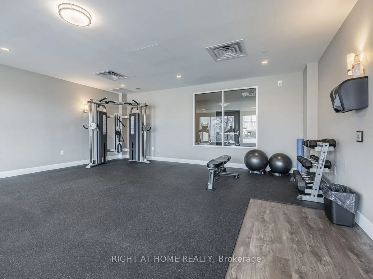 716 Main Street E, #1108