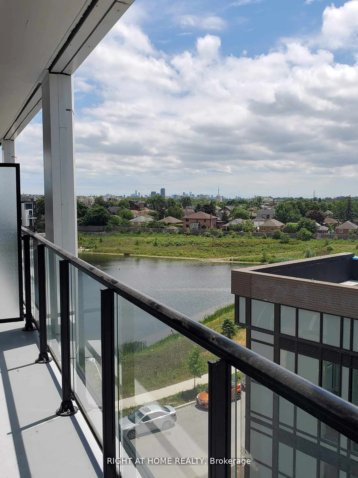 60 George Butchart Drive, #509