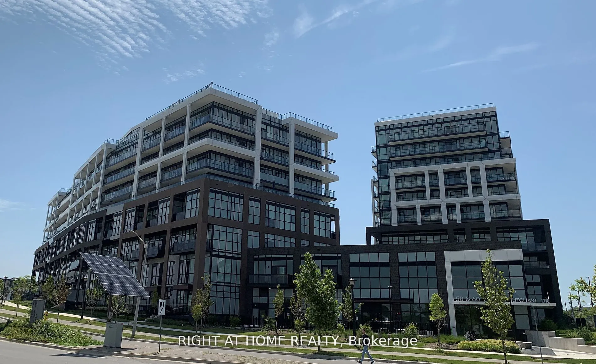 60 George Butchart Drive, #509