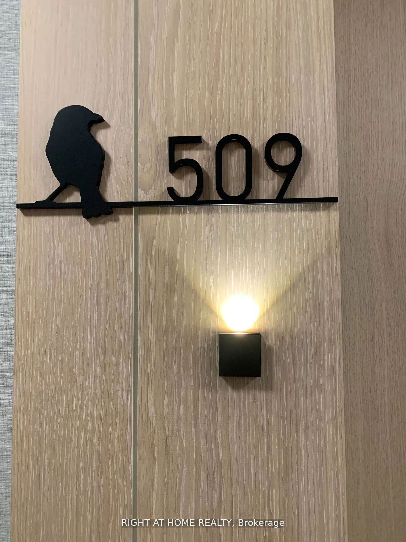 60 George Butchart Drive, #509
