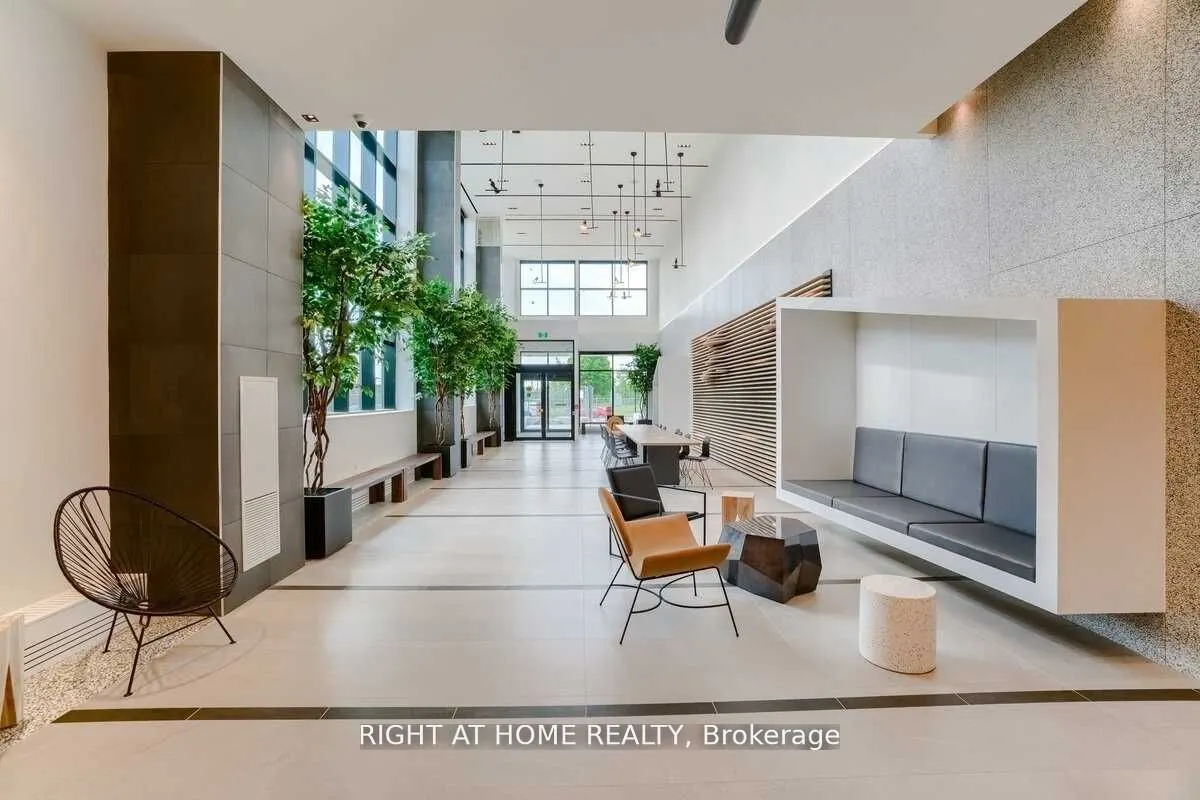 60 George Butchart Drive, #509