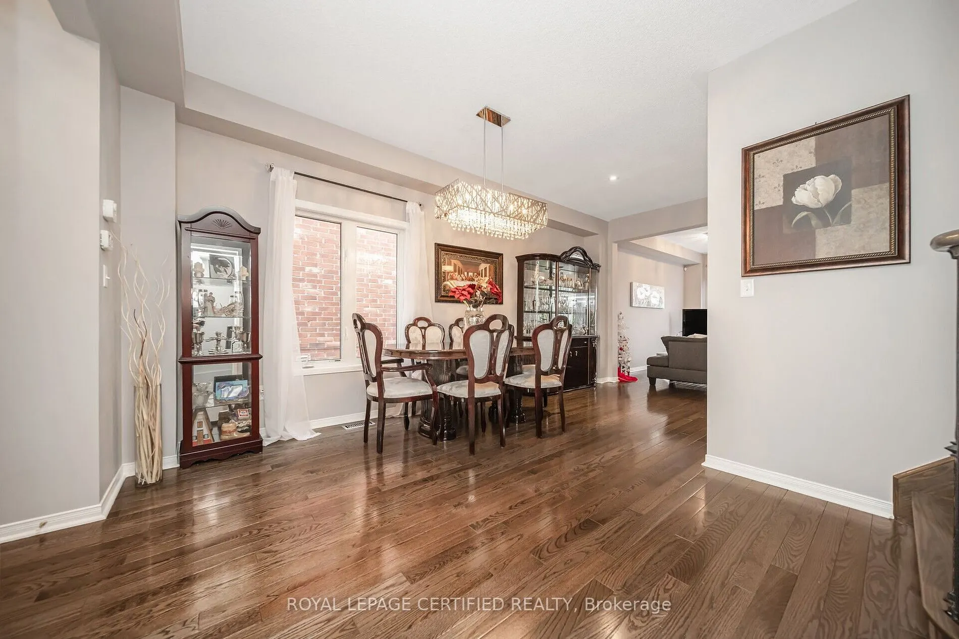 16 Gulfbrook Circle