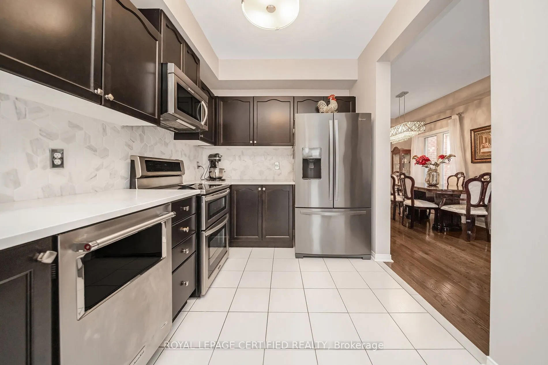16 Gulfbrook Circle