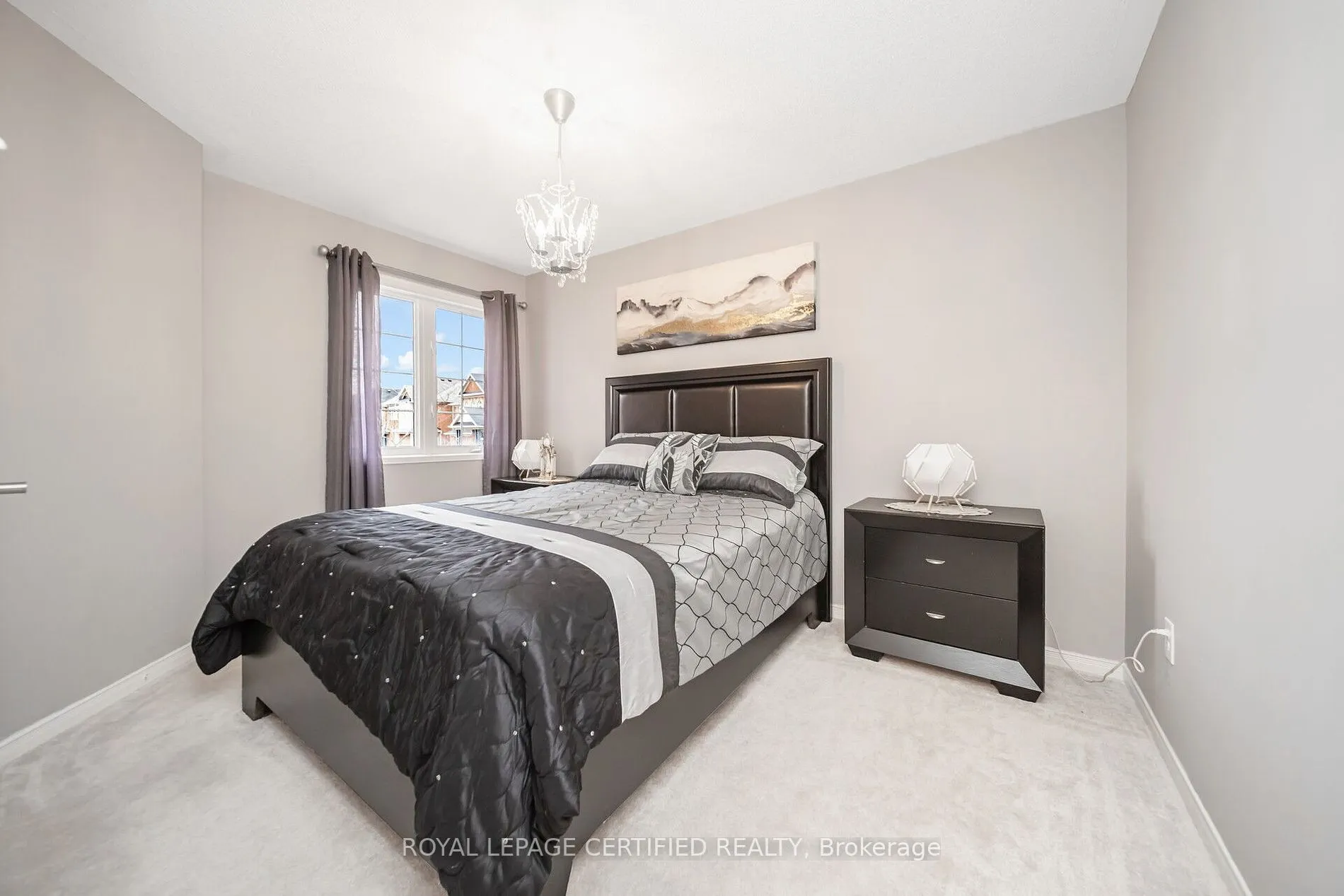 16 Gulfbrook Circle