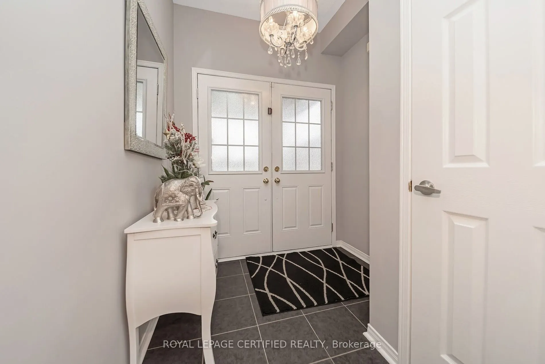 16 Gulfbrook Circle