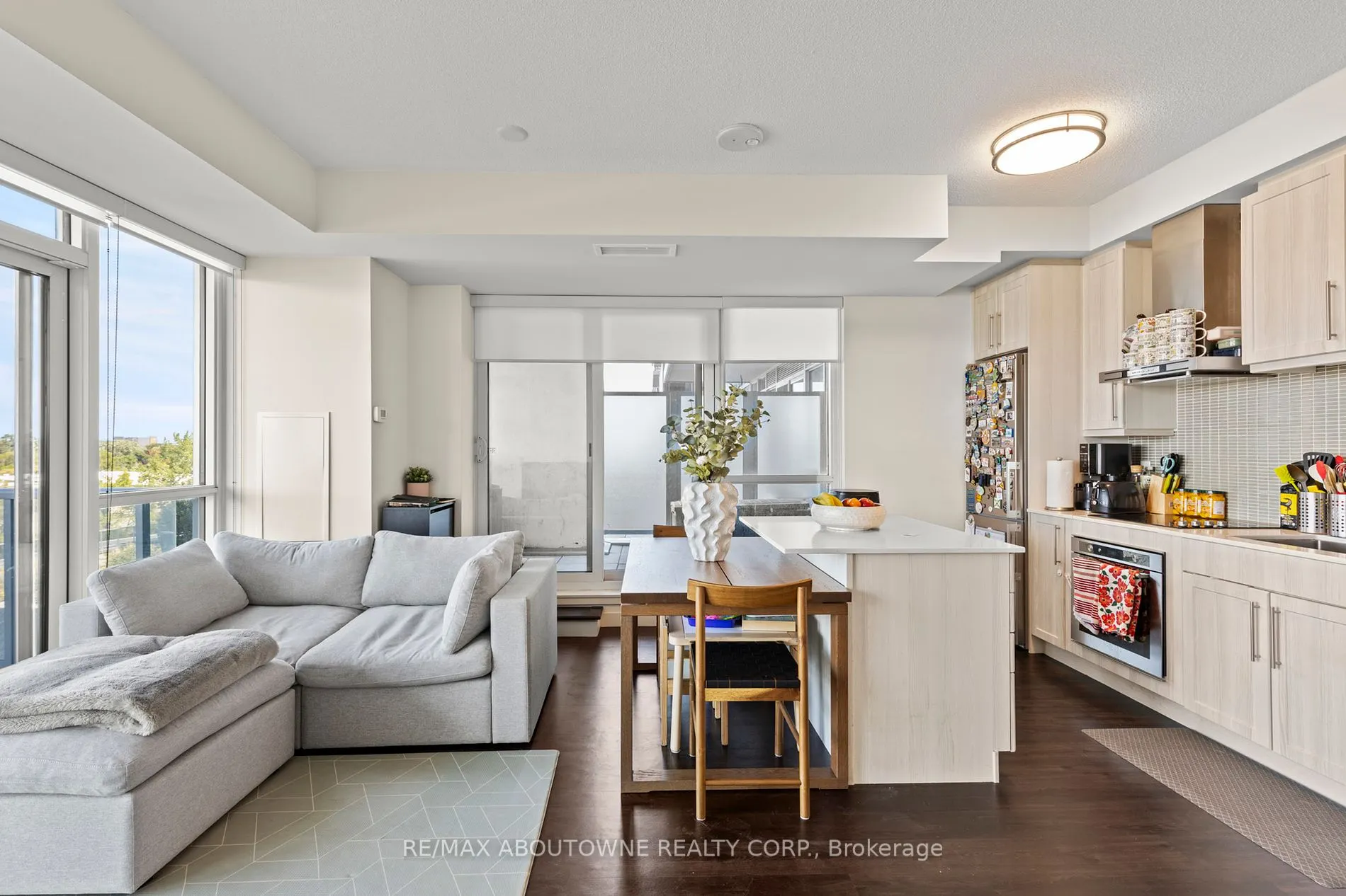 2087 Fairview Street, #608