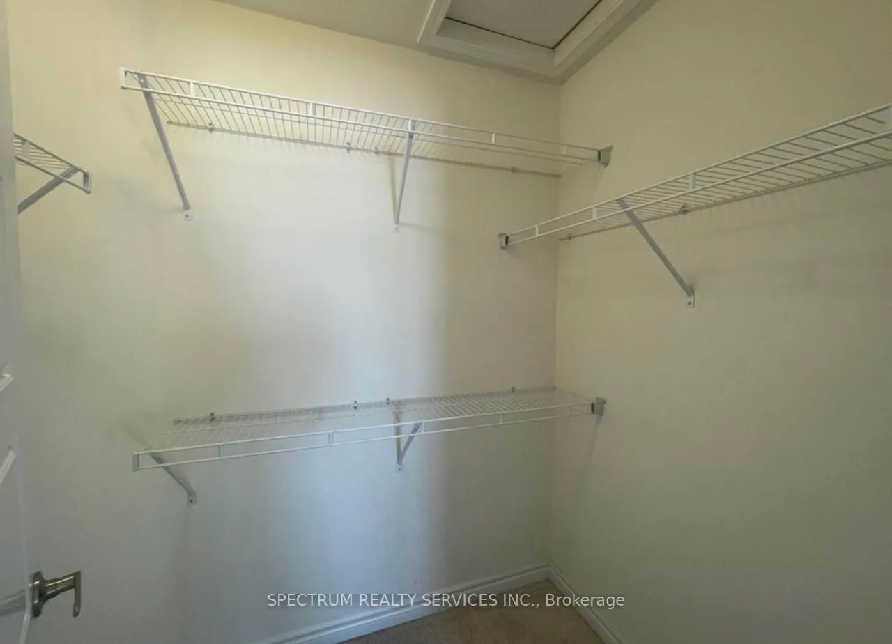 1000 Asleton Boulevard, #29