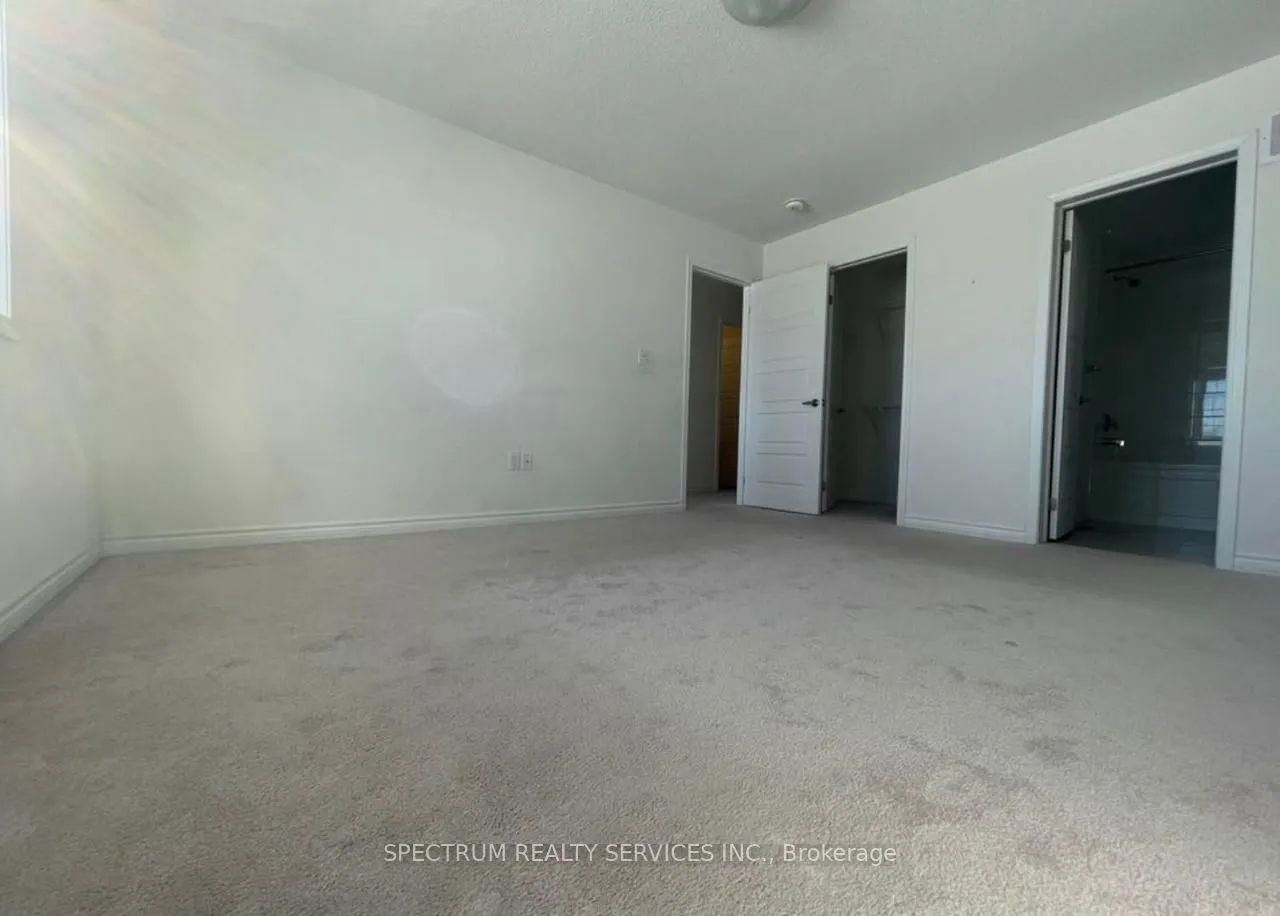 1000 Asleton Boulevard, #29