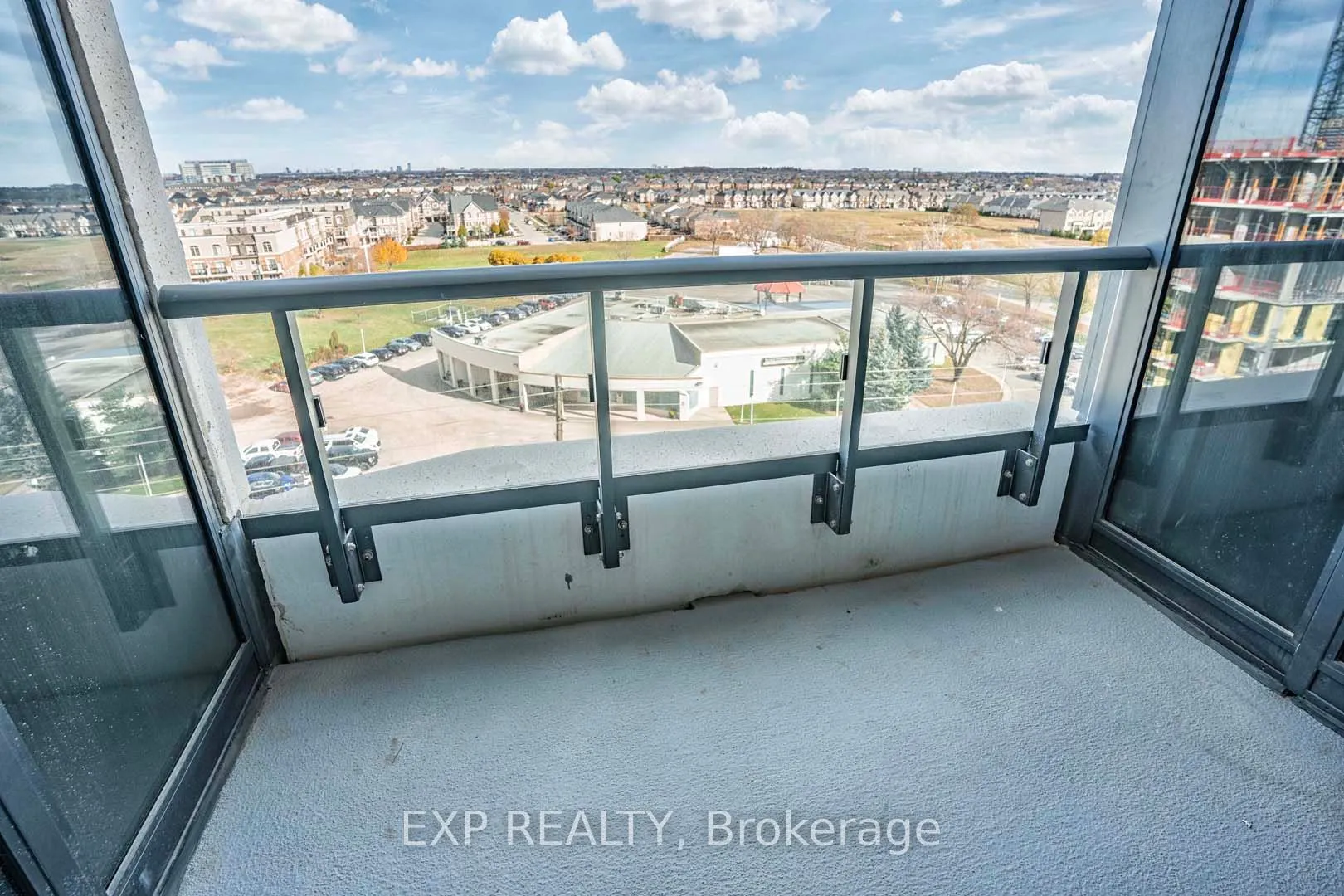 2450 Old Bronte Road, #708