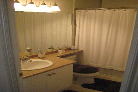 3504 Hurontario St, #2701