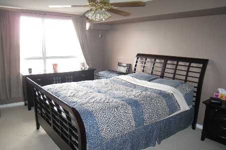 1271 Walden Circ, #1201