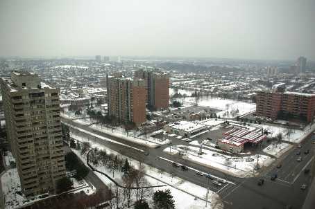 3504 Hurontario St, #2701