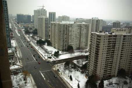 3504 Hurontario St, #2701