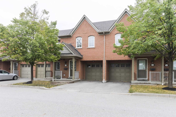 3150 Erin Centre Blvd, Mississauga