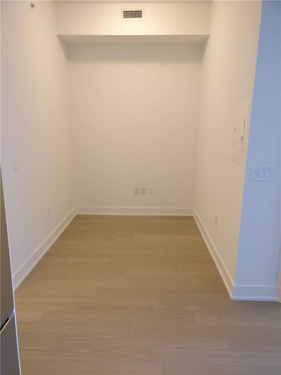 30 Shore Breeze Dr, #1217