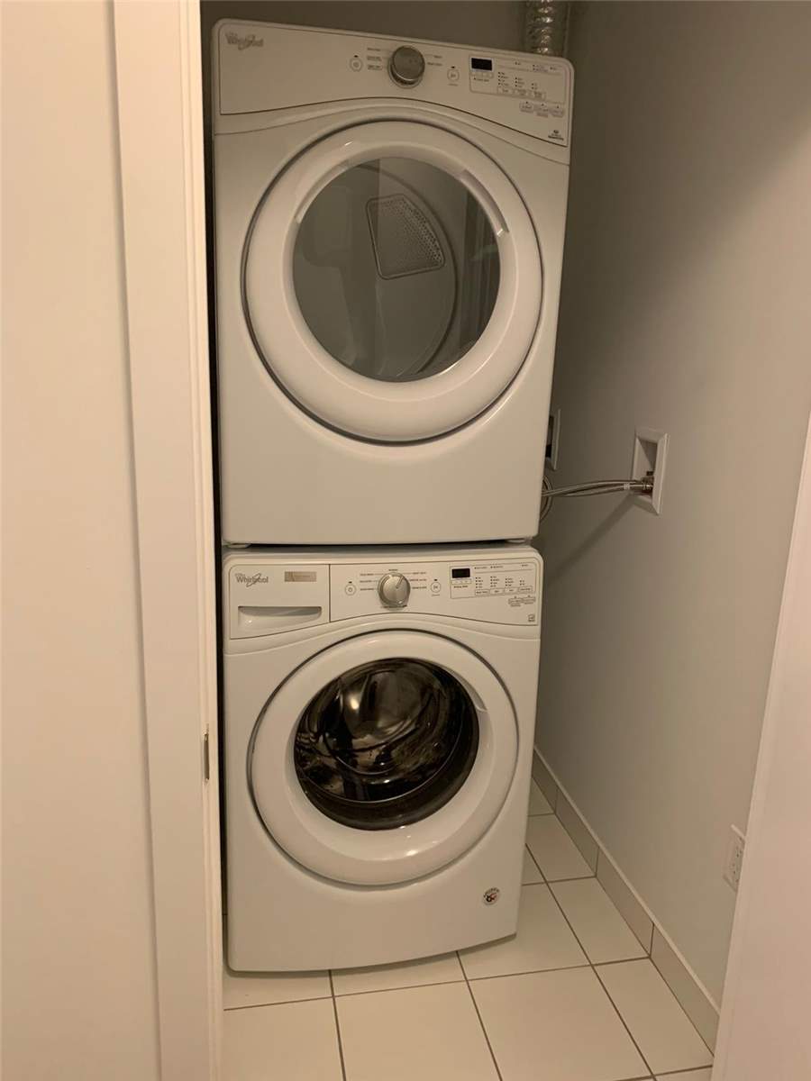 30 Shore Breeze Dr, #1217