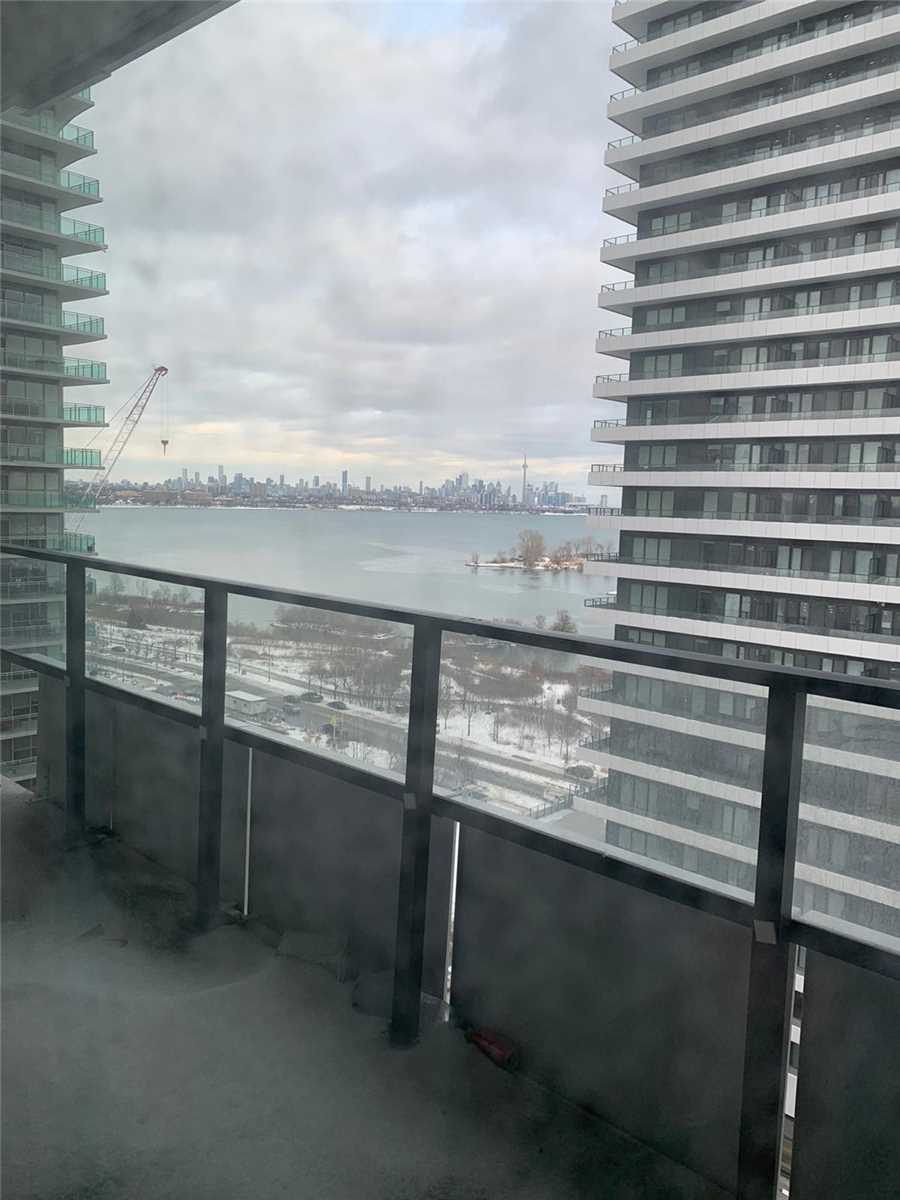 30 Shore Breeze Dr, #1217