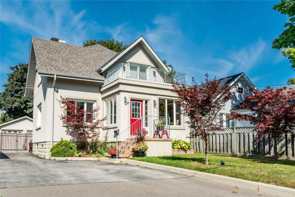 141 Herald Ave, Oakville