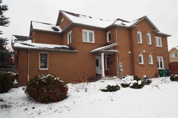 1 Clover Bloom Rd, Brampton
