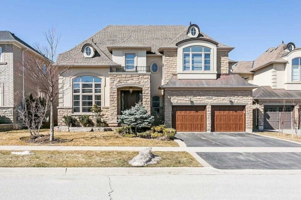 3153 Saddleworth Cres, Oakville
