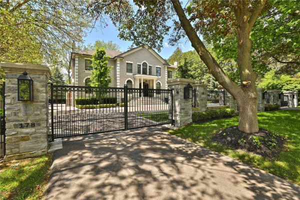 178 Donessle Dr, Oakville