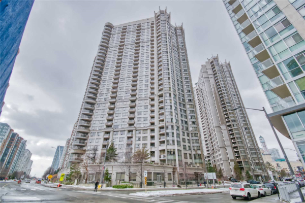 3880 Duke Of York Blvd, Mississauga