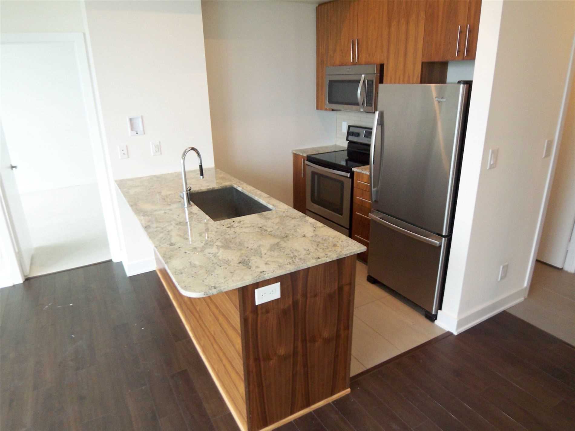 707 4099 Brickstone Mews Mls W4648805 See This Condo