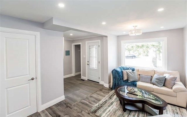 Listing W4650536 - Large Photo # 4