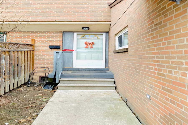 256 John Garland Blvd 256 John Garland Blvd