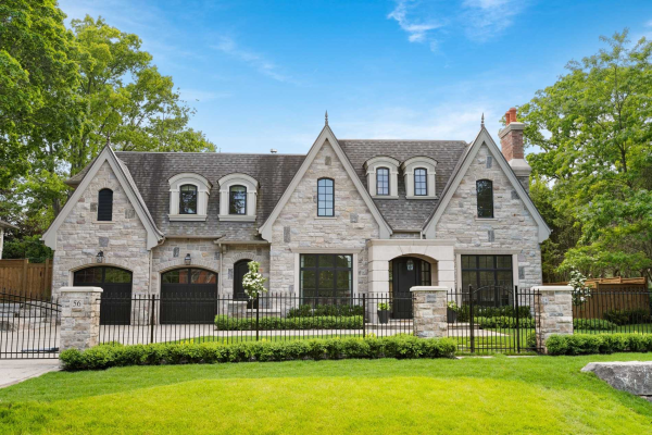 56 Alexander Dr, Oakville