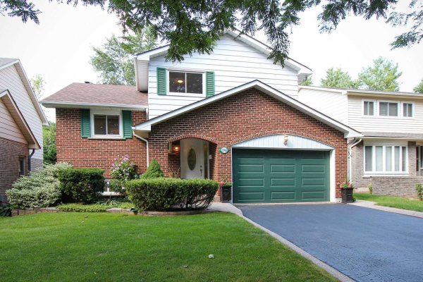 1382 Hastings Rd, Oakville