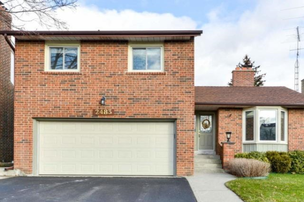 2483 Cavendish Dr, Burlington