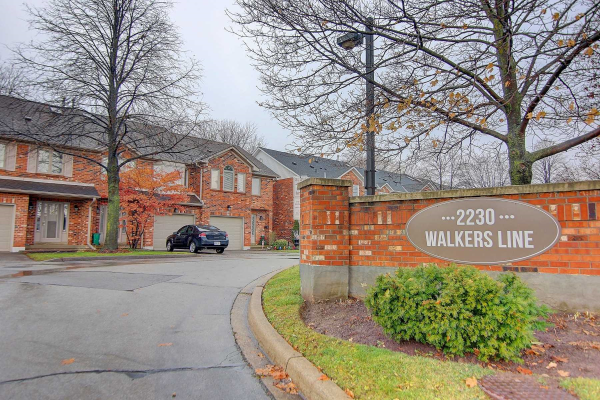 2230 Walkers Line, Burlington