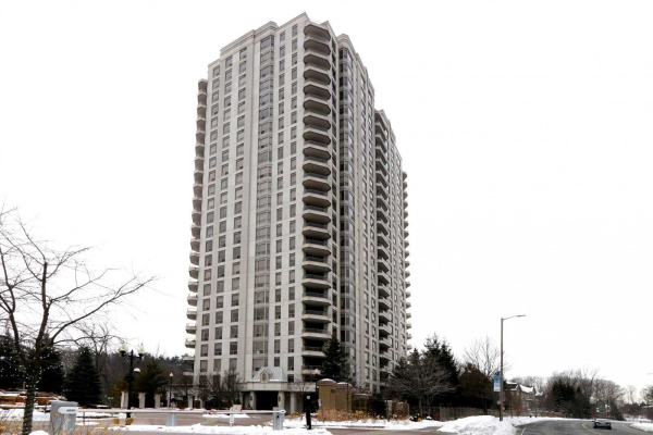 1900 The Collegeway, Mississauga