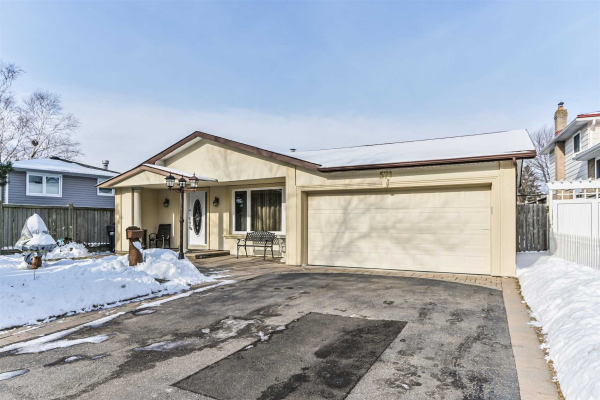 571 Silver Creek Blvd, Mississauga