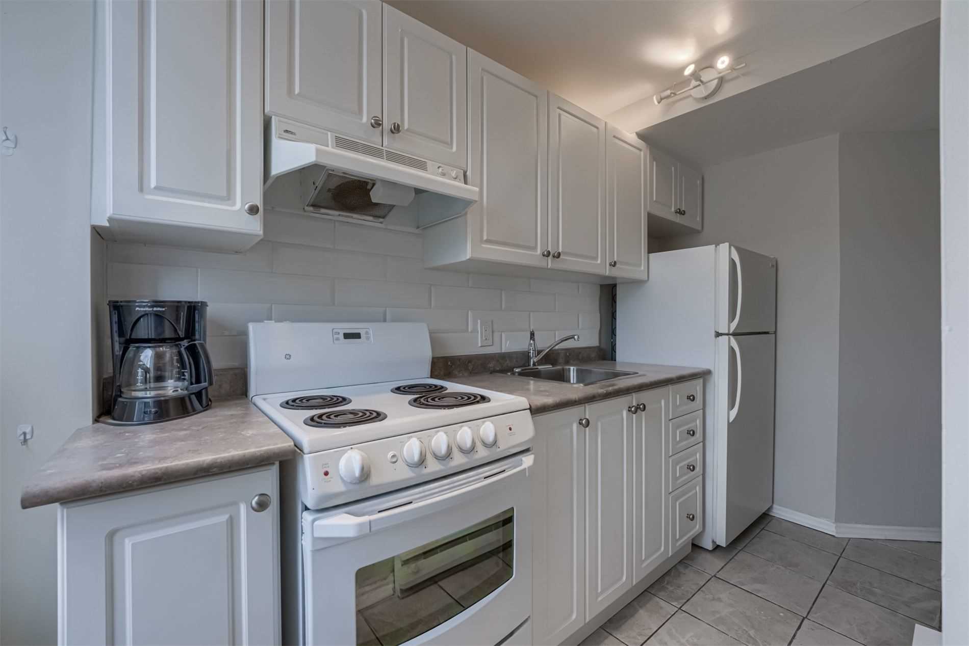Listing W4676394 - Large Photo # 14