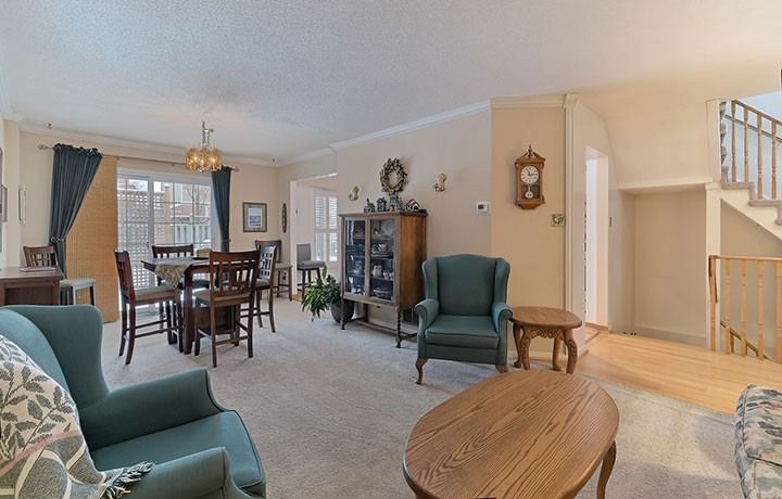 Listing W4689051 - Large Photo # 2