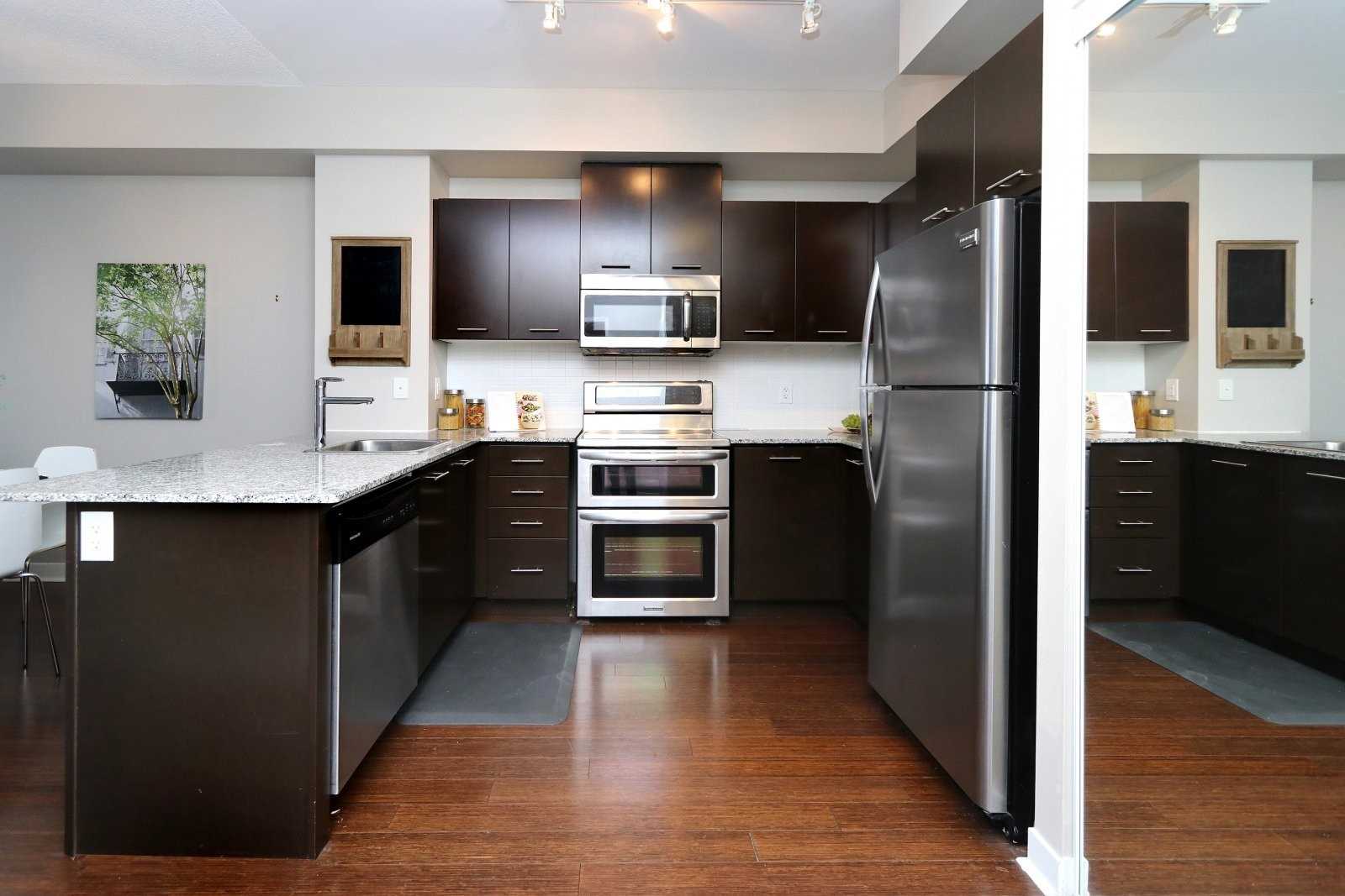 Listing W4693879 - Large Photo # 4