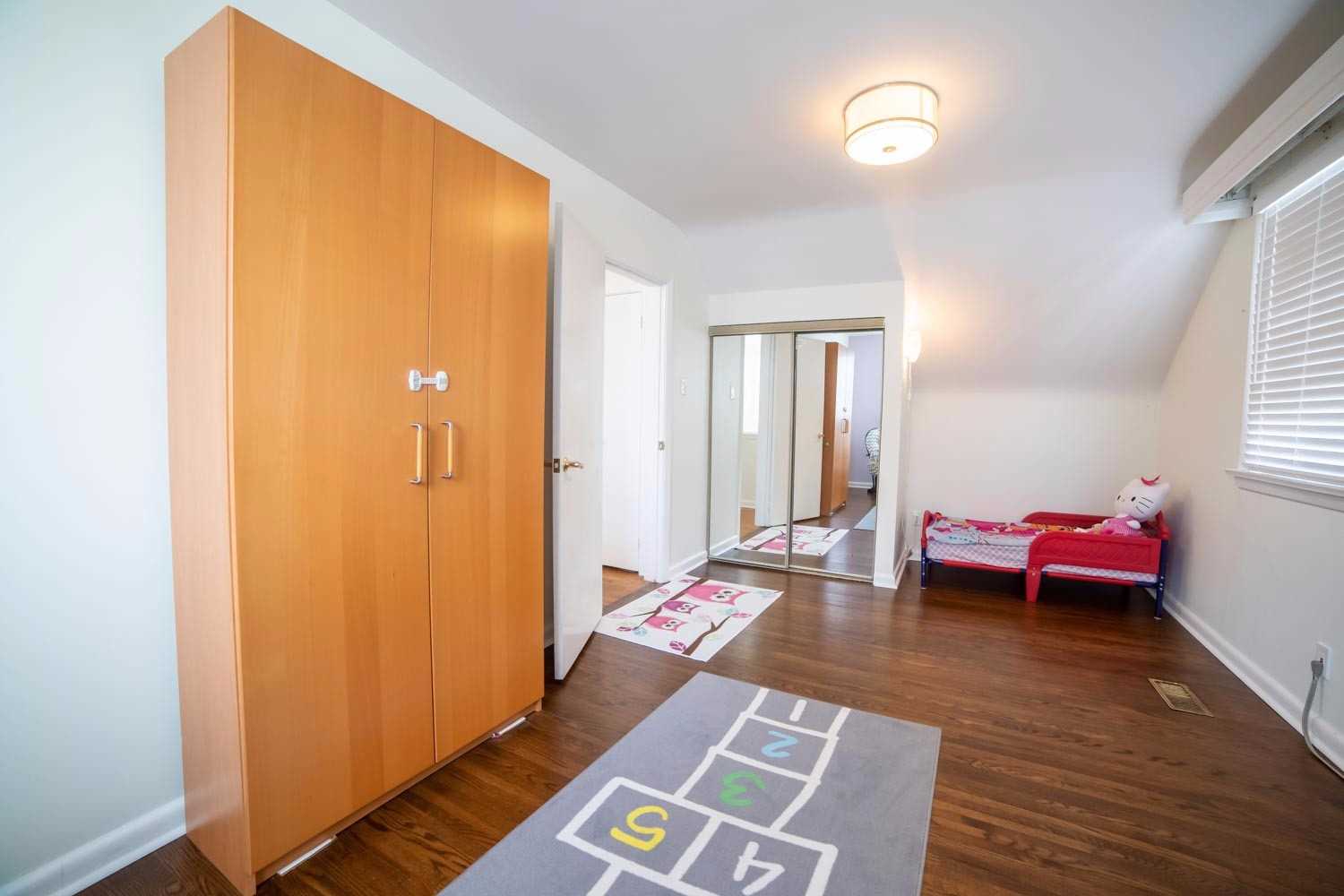 Listing W4696988 - Large Photo # 11