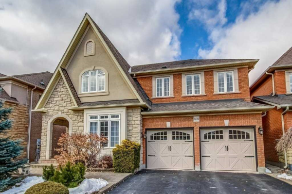 3475 Wavecrest St, Oakville