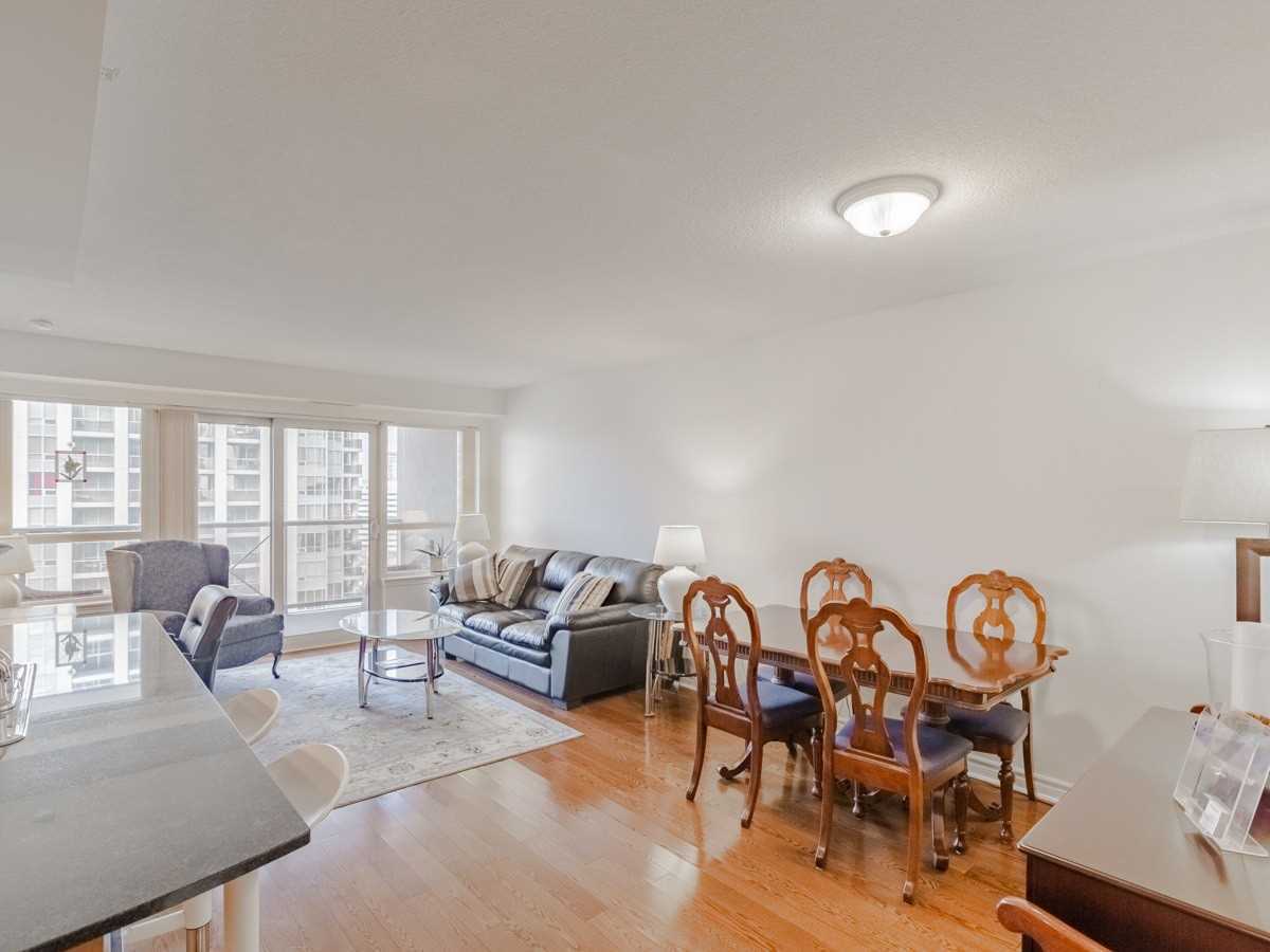 350 Princess Royal Dr, #1508