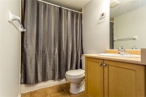 85 George Appleton Way #2028
