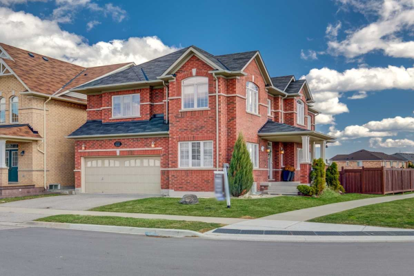 1515 Rolph Terr, Milton